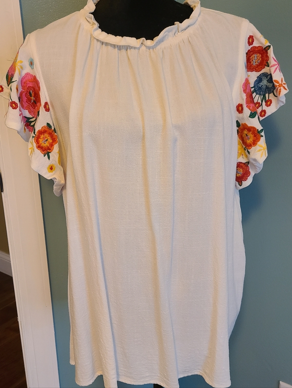 ODDY Cream Short Sleeve Tunic with Floral Embroidery